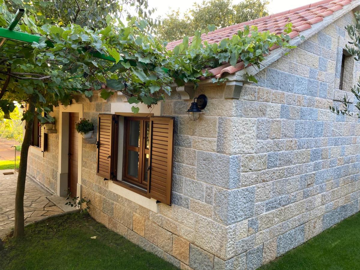 Villa Stone Homes Stankovci With Pool And Mediterranean Gardens *
