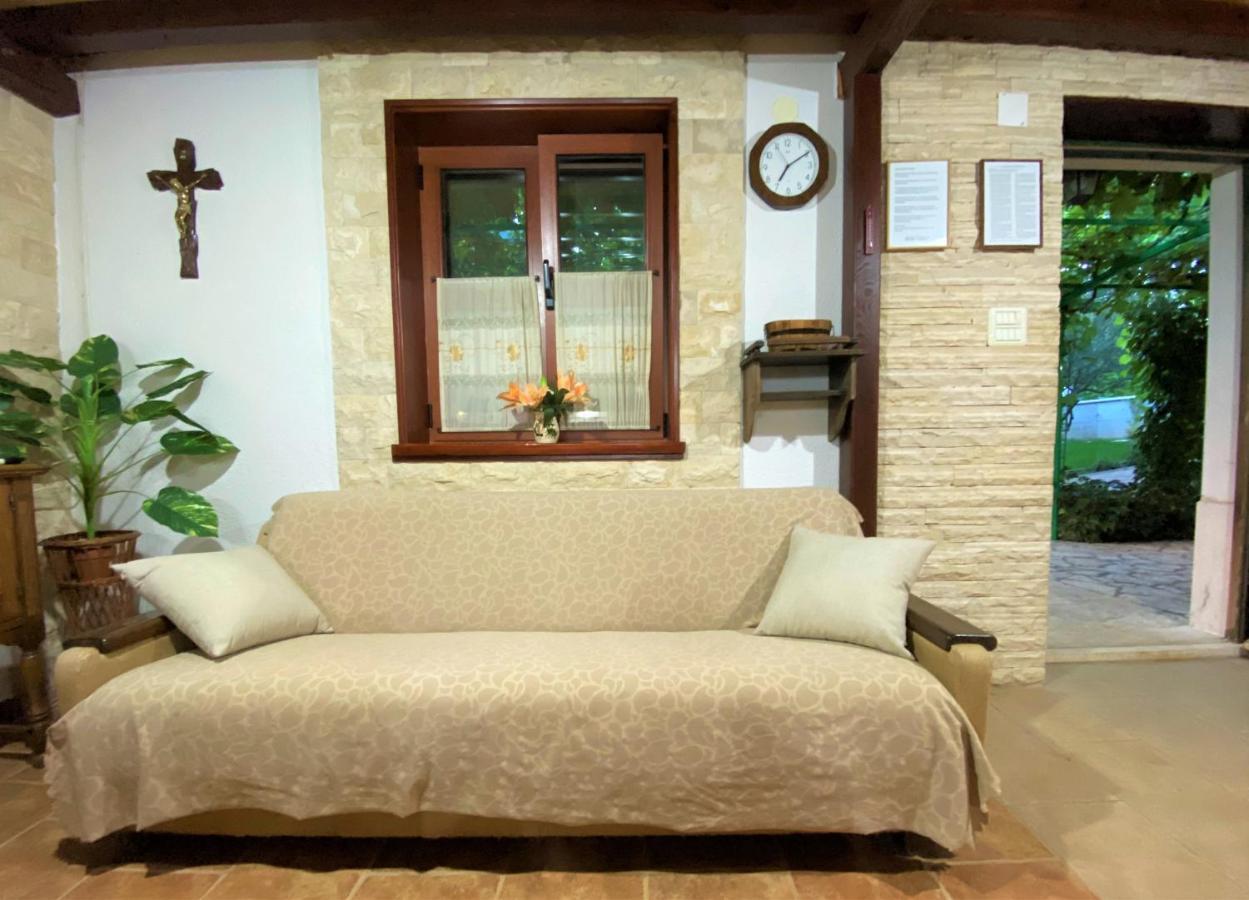 Stone Homes Stankovci With Pool And Mediterranean Gardens Villa Stankovci (Zadar)