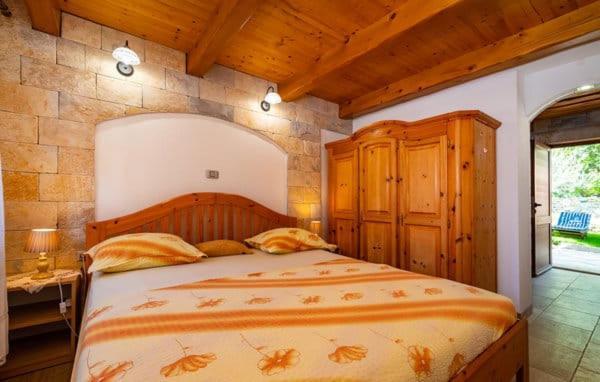 Stone Homes Stankovci With Pool And Mediterranean Gardens * Stankovci (Zadar)
