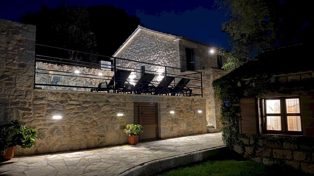 Stone Homes Stankovci With Pool And Mediterranean Gardens Stankovci (Zadar)